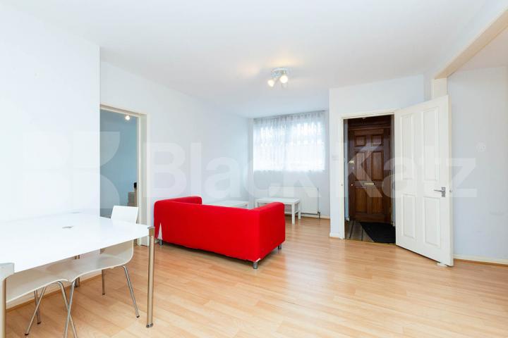 Spacious ground floor 1 bedroom in the heart of Stoke Newington Windus Road, Stoke Newington 